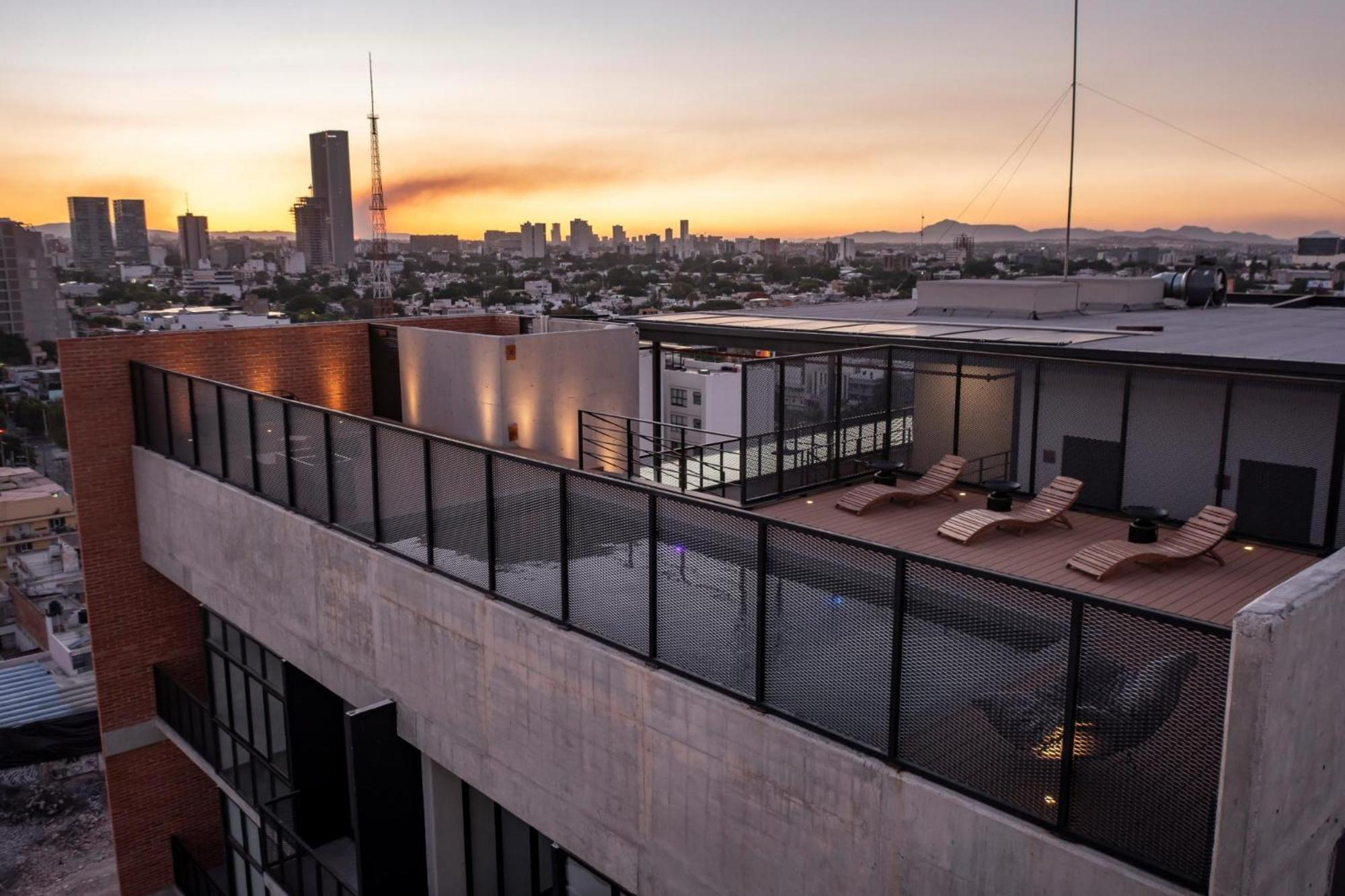 Loft In The Heart Of Americana, Have An Artsy Stay Guadalajara Exterior photo